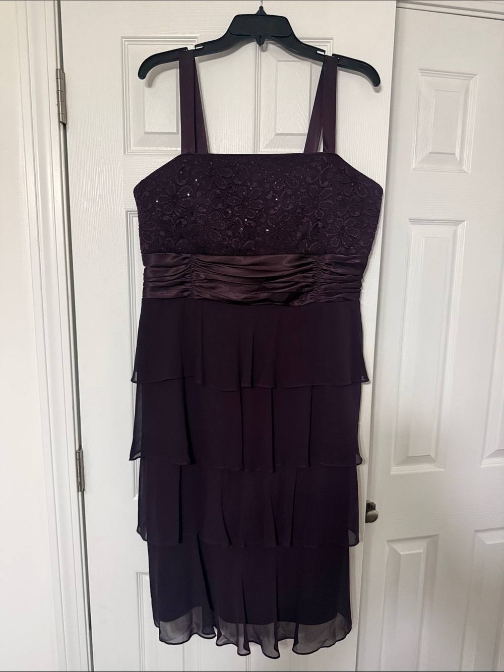 R & M Richards deep purple tiered cocktail dress Size US 16W